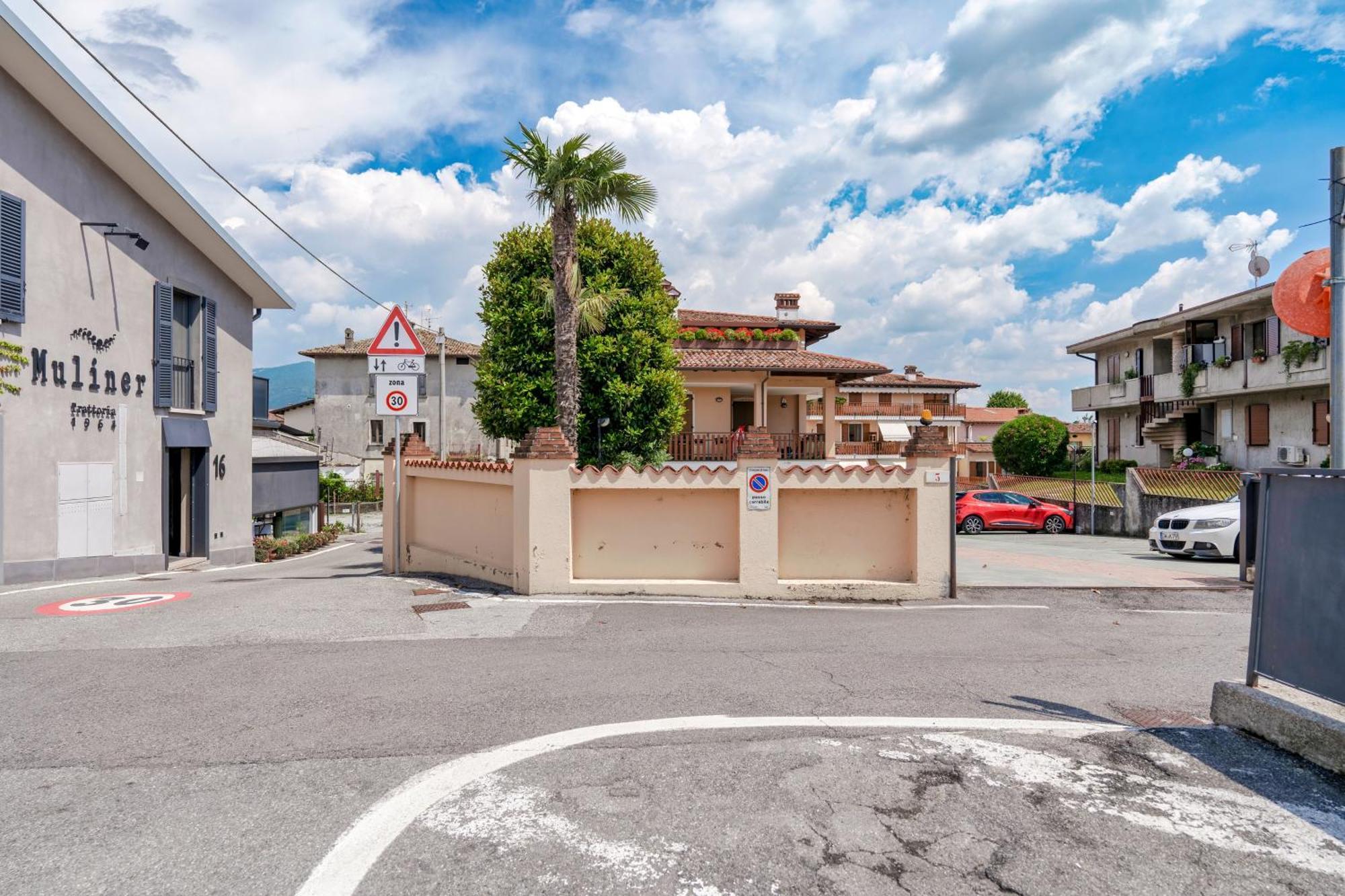 La Casa Di Giuliano Appartement Iseo Buitenkant foto